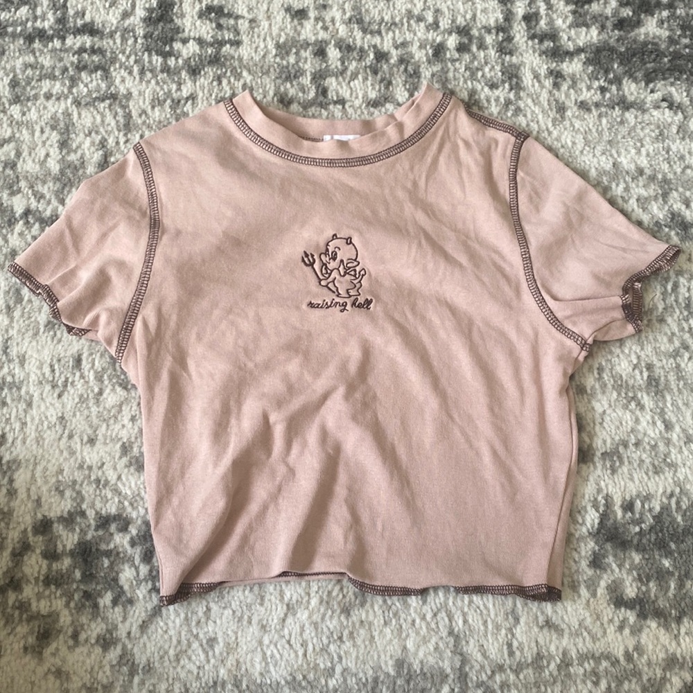 Never worn garage short sleeve
